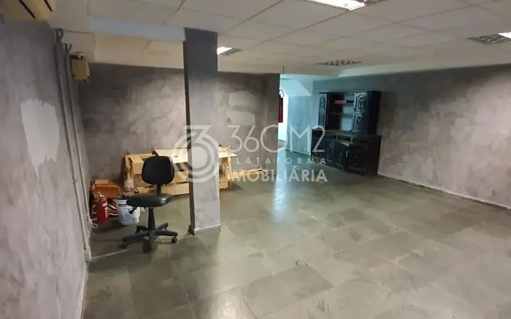 Sobrado para Venda em São Paulo, Indianópolis, 8 dormitórios, 3 banheiros