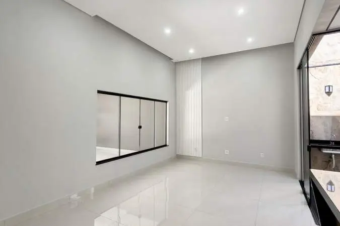 Casa para Venda em Bragança Paulista, Residencial Quinta dos Vinhedos, 3 dormitórios, 1 suíte, 2 banheiros, 2 vagas