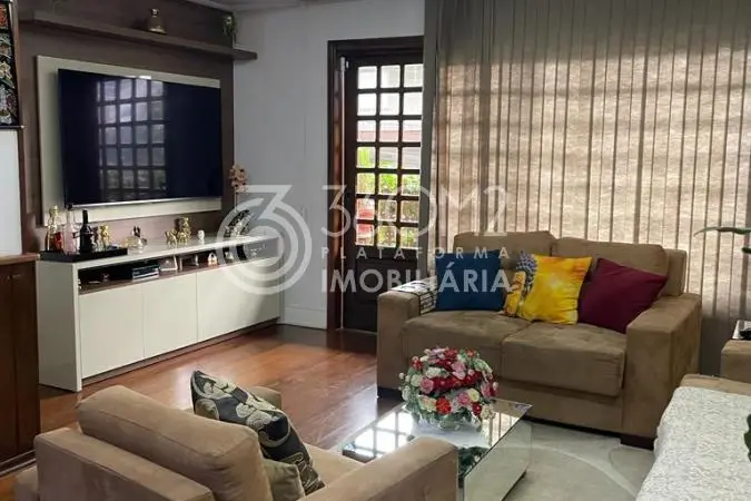 Sobrado para Venda em São Caetano do Sul, Santa Maria, 4 dormitórios, 1 suíte, 5 banheiros, 2 vagas