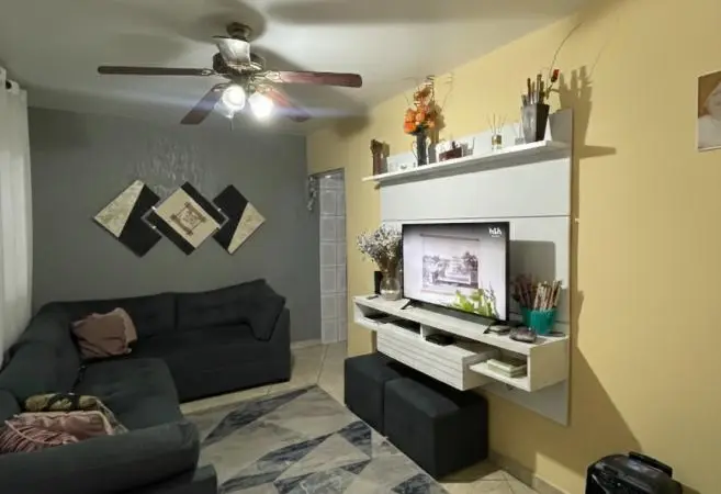 Casa para Venda em Santo André, Jardim Utinga, 2 dormitórios, 1 banheiro, 2 vagas