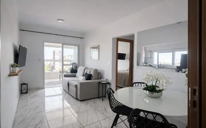 Apartamento para Venda em Praia Grande, Guilhermina, 2 dormitórios, 2 suítes, 3 banheiros, 1 vaga
