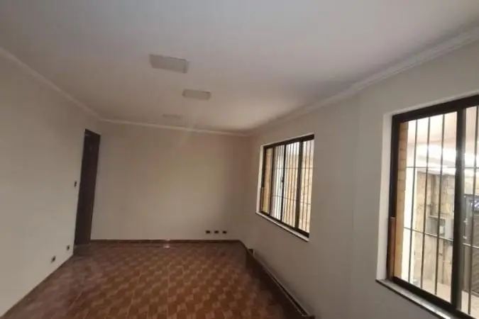Casa para Venda em São Bernardo do Campo, Dos Casa, 2 dormitórios, 1 suíte, 2 banheiros, 3 vagas