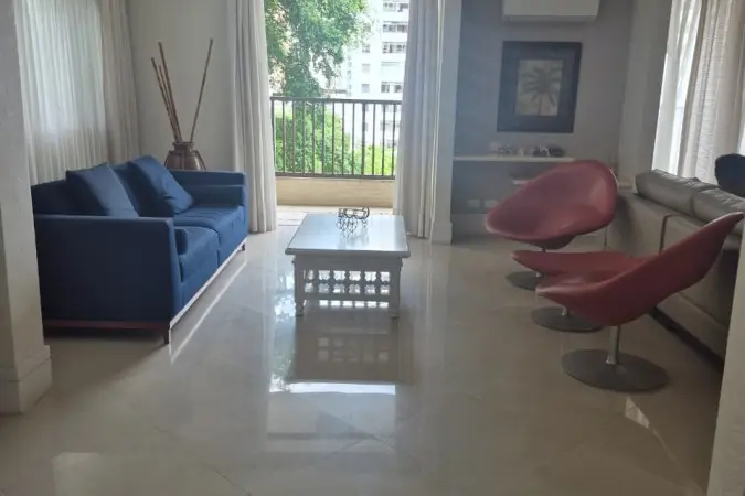 Apartamento para Venda em Guarujá, Centro, 5 dormitórios, 2 suítes, 4 banheiros, 2 vagas