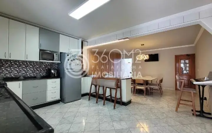 Sobrado para Venda em Santo André, Parque das Nações, 3 dormitórios, 3 suítes, 5 banheiros, 6 vagas
