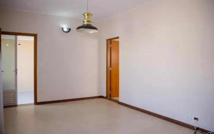 Sobrado para Venda em São Caetano do Sul, Nova Gerty, 3 dormitórios, 2 banheiros, 4 vagas