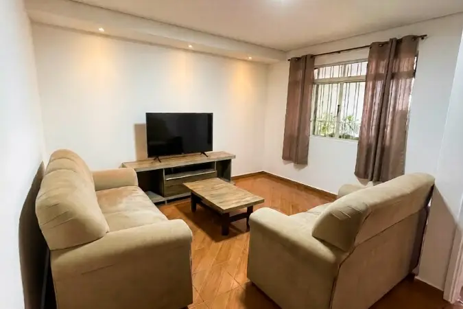 Casa para Venda em São Bernardo do Campo, Rio Grande, 2 dormitórios, 1 banheiro, 2 vagas