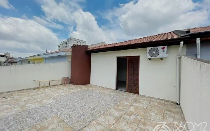 Sobrado para Venda em Santo André, Campestre, 3 dormitórios, 3 suítes, 4 banheiros, 2 vagas