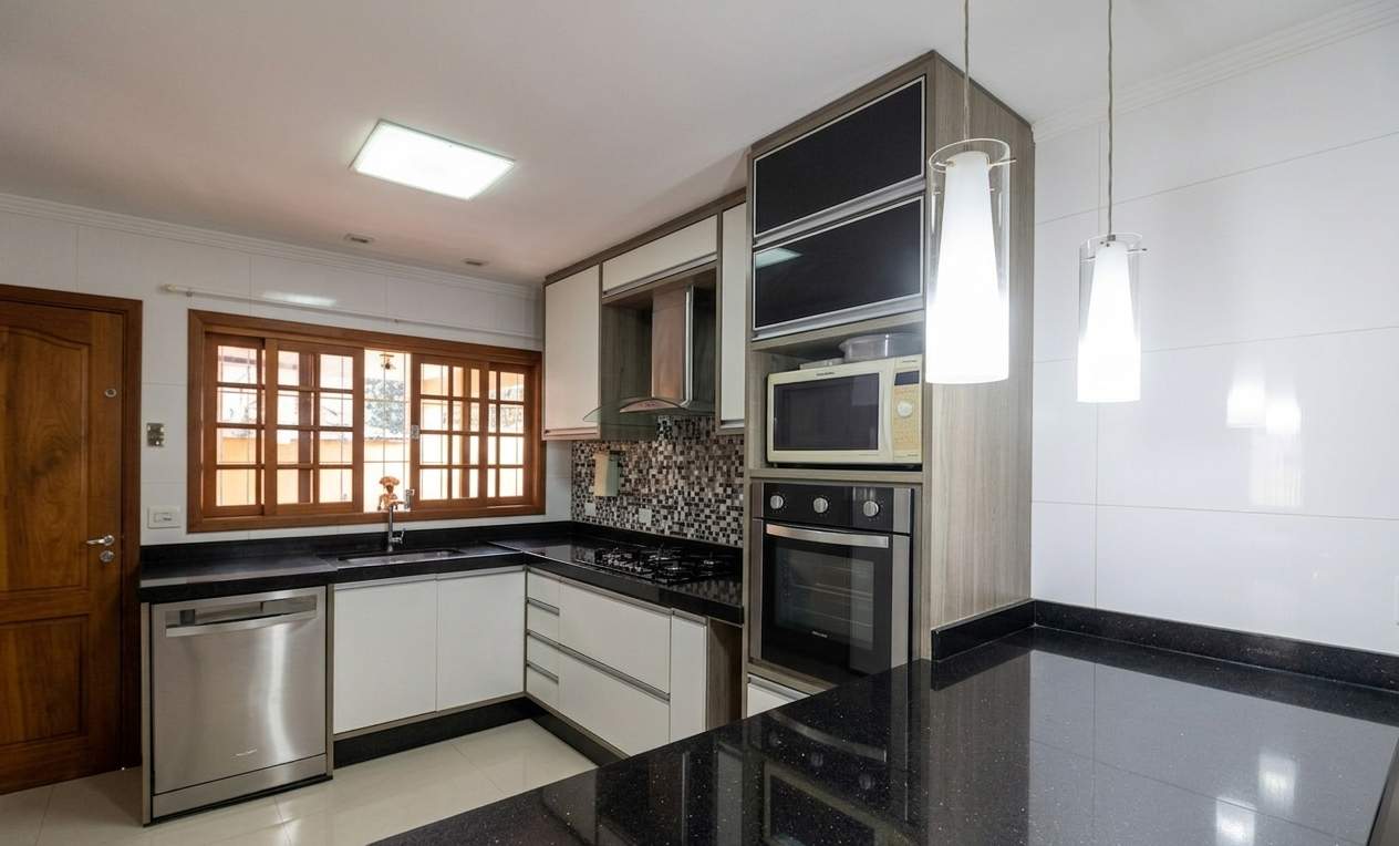 Casa para Venda em São Bernardo do Campo, Baeta Neves, 5 dormitórios, 2 suítes, 5 banheiros, 8 vagas - previa