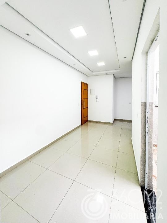 Apartamento sem Condomínio para Venda em Santo André, Vila Linda, 2 dormitórios, 1 banheiro, 1 vaga - apoio