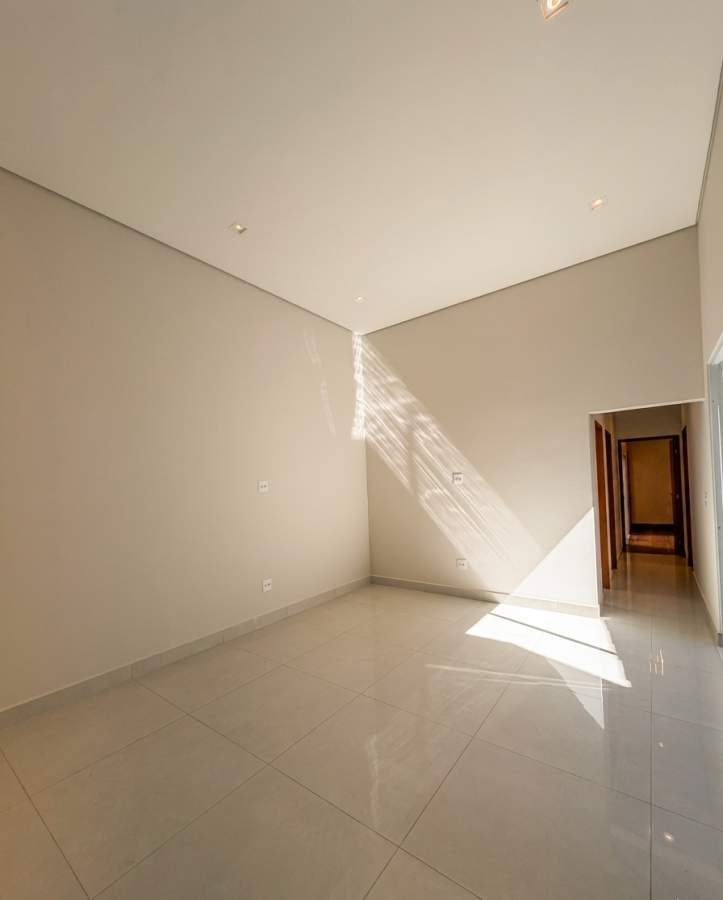 Casa para Venda em Bragança Paulista, Residencial Quinta dos Vinhedos, 3 dormitórios, 1 suíte, 2 banheiros, 2 vagas - apoio