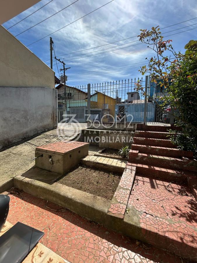 Casa para Venda em Mauá, Jardim Sônia Maria, 2 dormitórios, 1 suíte, 2 banheiros, 5 vagas - apoio