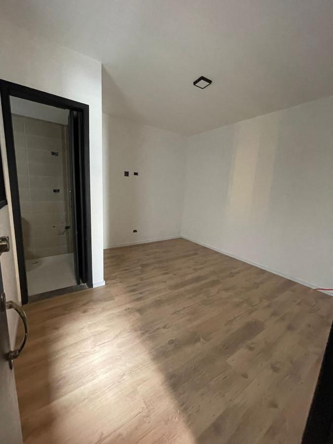 Apartamento para Venda em Santo André, Vila Scarpelli, 2 dormitórios, 1 banheiro, 2 vagas - apoio