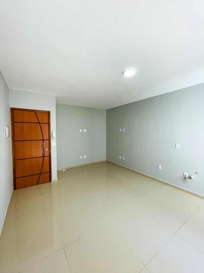 Apartamento sem Condomínio para Venda em Santo André, Vila Humaitá, 2 dormitórios, 1 suíte, 2 banheiros, 1 vaga - apoio