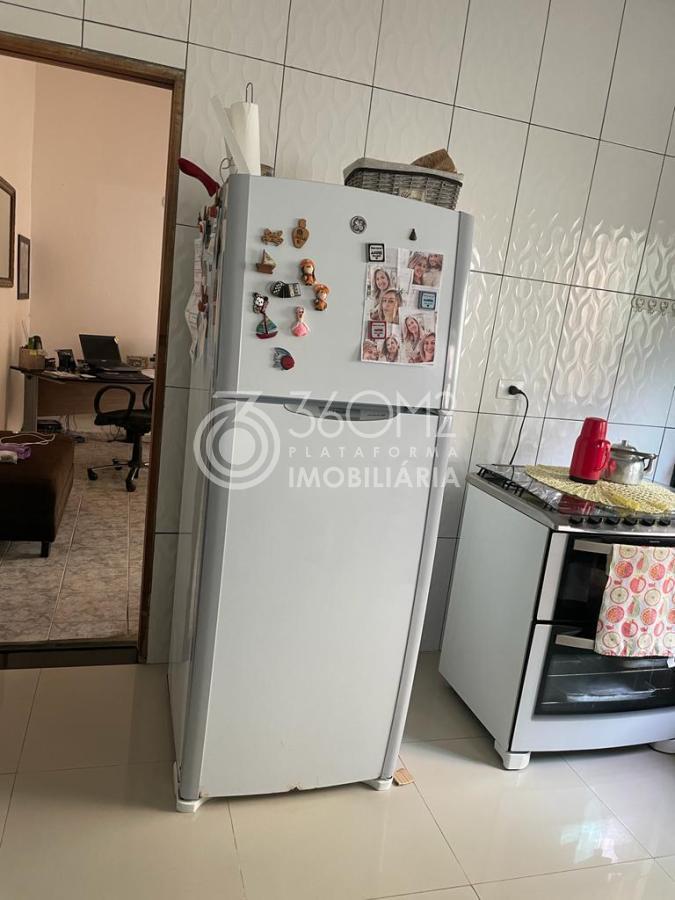 Casa para Venda em Santo André, Vila Scarpelli, 2 dormitórios, 1 suíte, 2 banheiros, 2 vagas - apoio