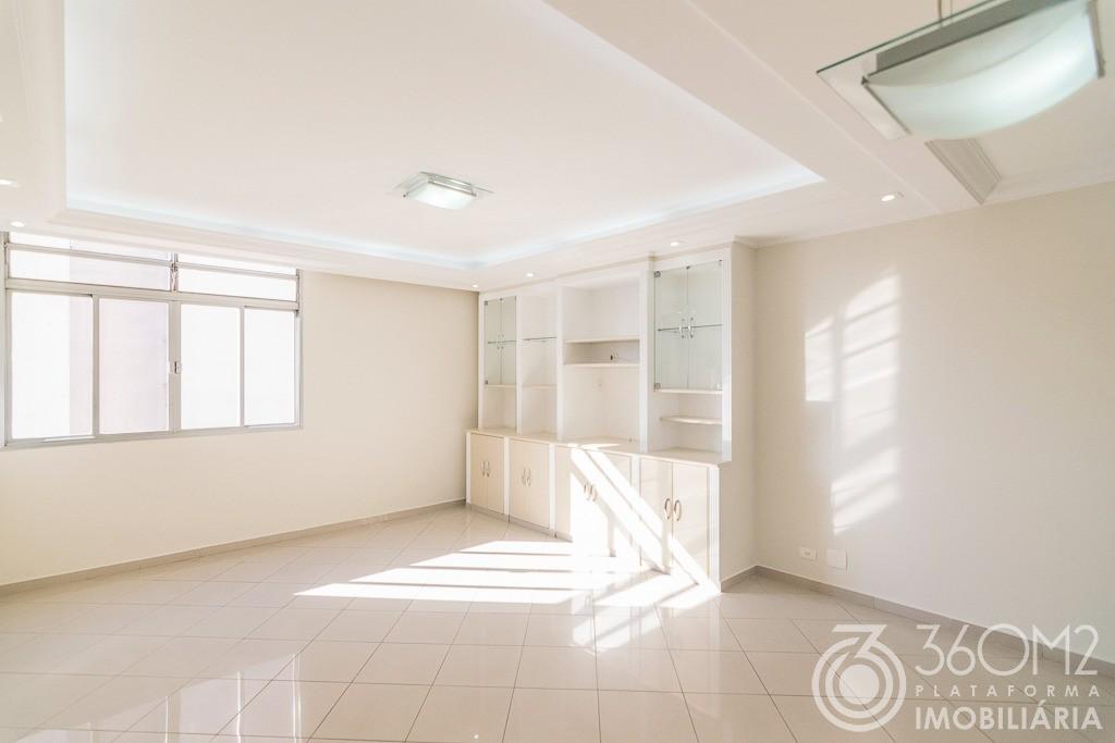 Apartamento para Venda em São Caetano do Sul, Centro, 4 dormitórios, 2 banheiros