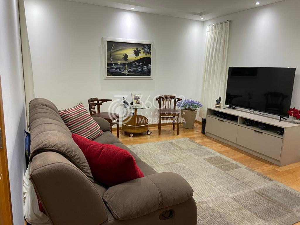 Apartamento para Venda em Santo André, Vila Bastos, 3 dormitórios, 3 suítes, 5 banheiros, 3 vagas - apoio