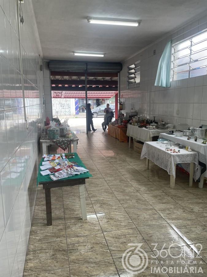 Sobrado para Venda em Santo André, Parque Gerassi, 1 dormitório, 1 banheiro - apoio