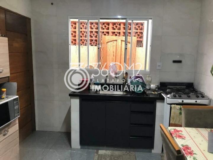 Casa para Venda em Santo André, Jardim do Pilar, 2 dormitórios, 1 banheiro, 2 vagas - apoio