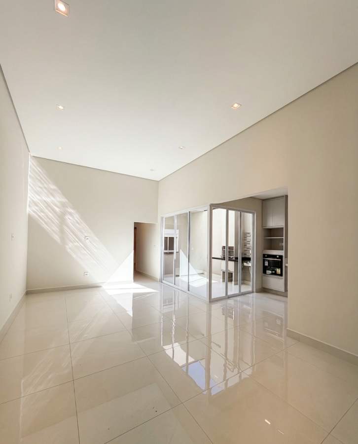 Casa para Venda em Bragança Paulista, Residencial Quinta dos Vinhedos, 3 dormitórios, 1 suíte, 2 banheiros, 2 vagas