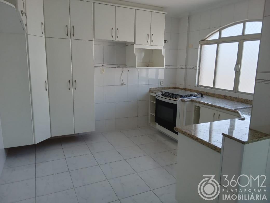 Apartamento para Venda em Santo André, Centro, 4 dormitórios, 1 suíte, 3 banheiros, 3 vagas - apoio