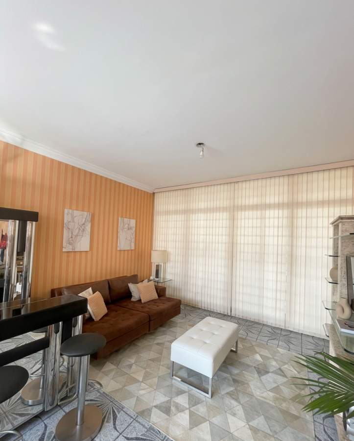 Casa para Venda em São Caetano do Sul, Barcelona, 4 dormitórios, 1 suíte, 4 banheiros, 4 vagas - apoio