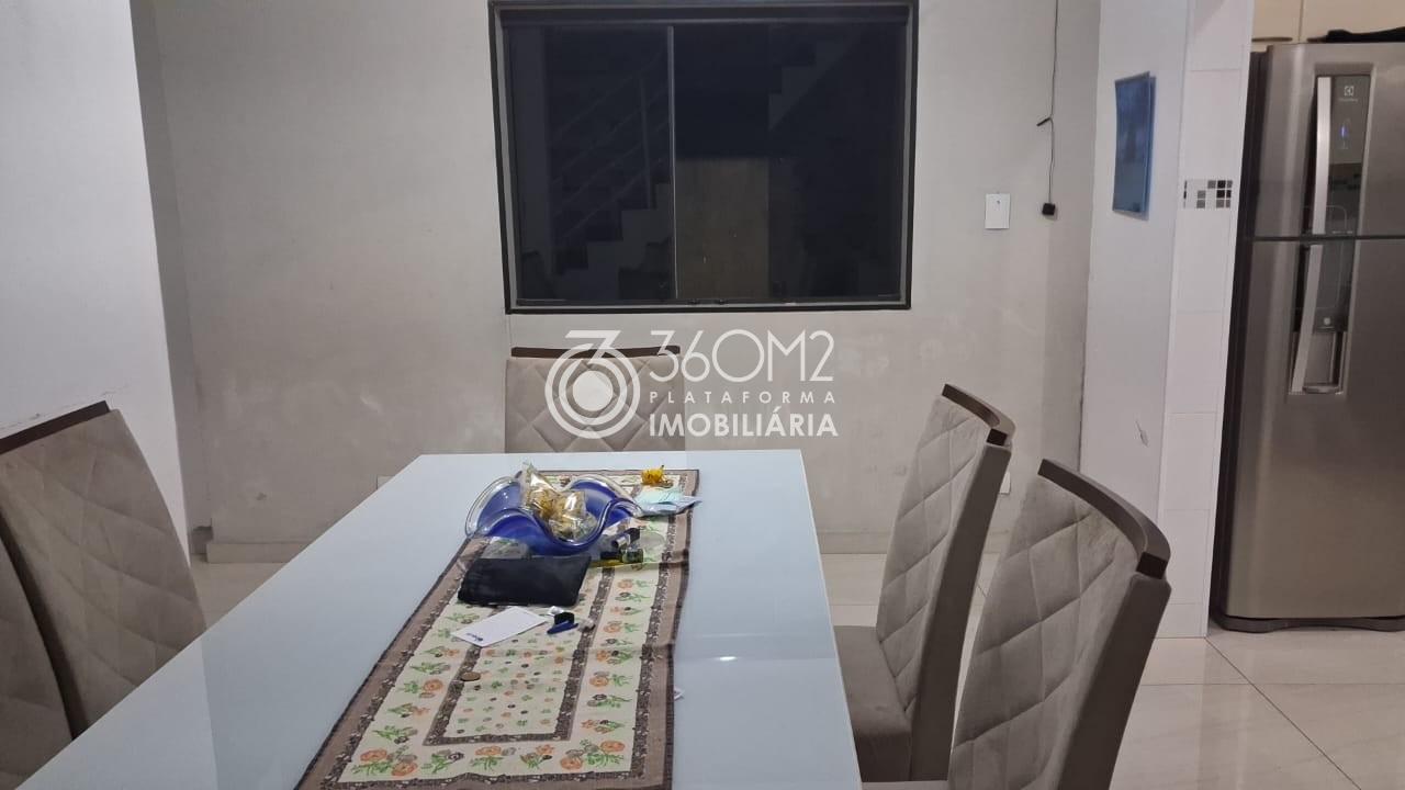 Sobrado para Venda em Diadema, Centro, 4 dormitórios, 3 banheiros, 2 vagas - previa