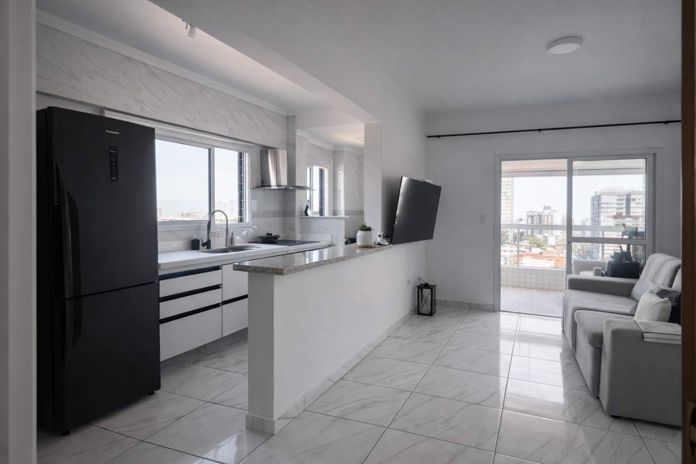 Apartamento para Venda em Praia Grande, Guilhermina, 2 dormitórios, 2 suítes, 3 banheiros, 1 vaga - apoio