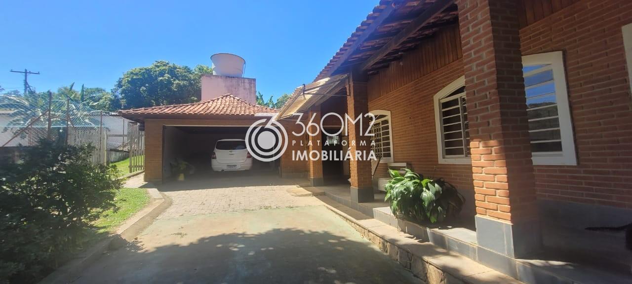 Chácara para Venda em Mairinque, Mairinque, 3 dormitórios, 1 suíte, 3 banheiros, 4 vagas - apoio