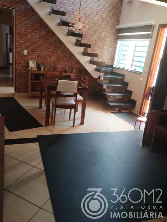 Sobrado para Venda em São Paulo, Jardim Santa Lucrécia, 3 dormitórios, 2 banheiros, 2 vagas