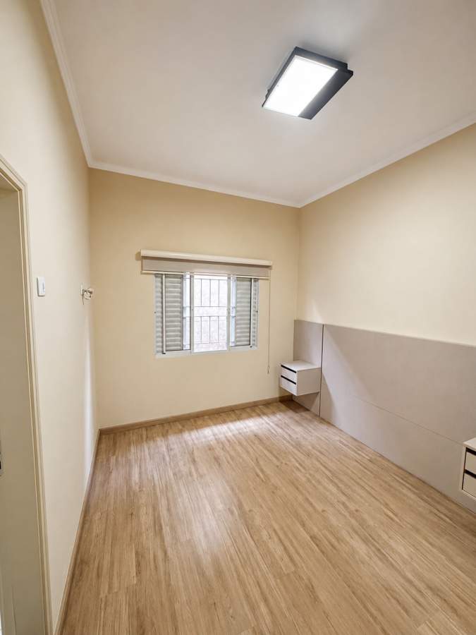 Casa sem Condomínio para Venda em Santo André, Vila América, 2 dormitórios, 1 suíte, 3 banheiros, 3 vagas - apoio