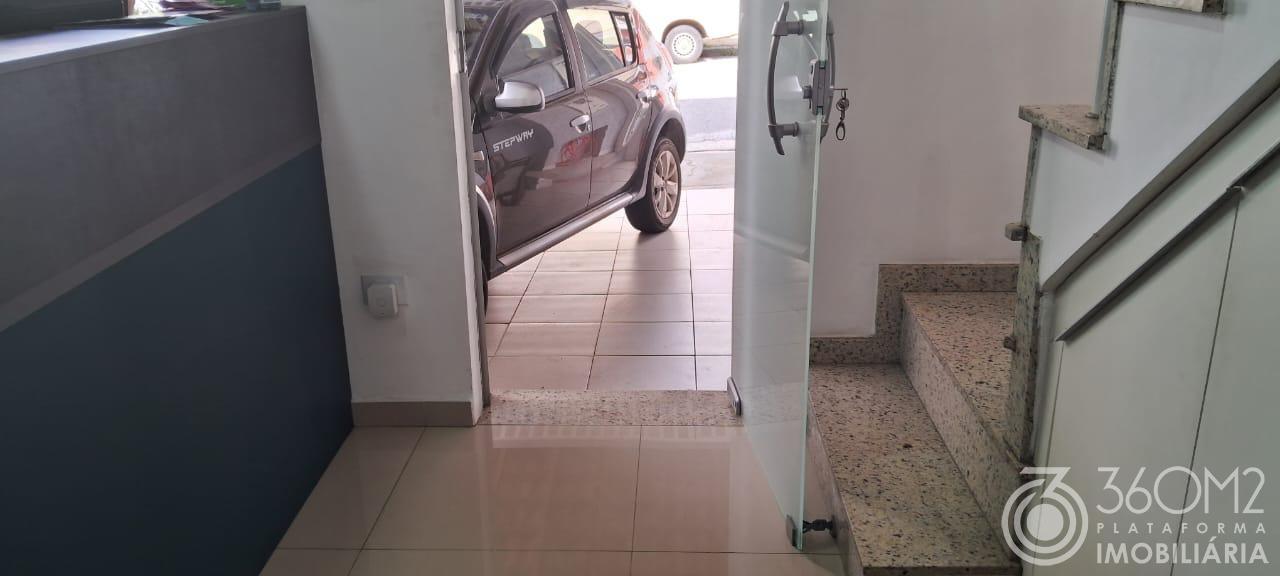 Sobrado para Venda em Santo André, Jardim Santo Antônio, 2 dormitórios, 2 banheiros, 2 vagas - apoio