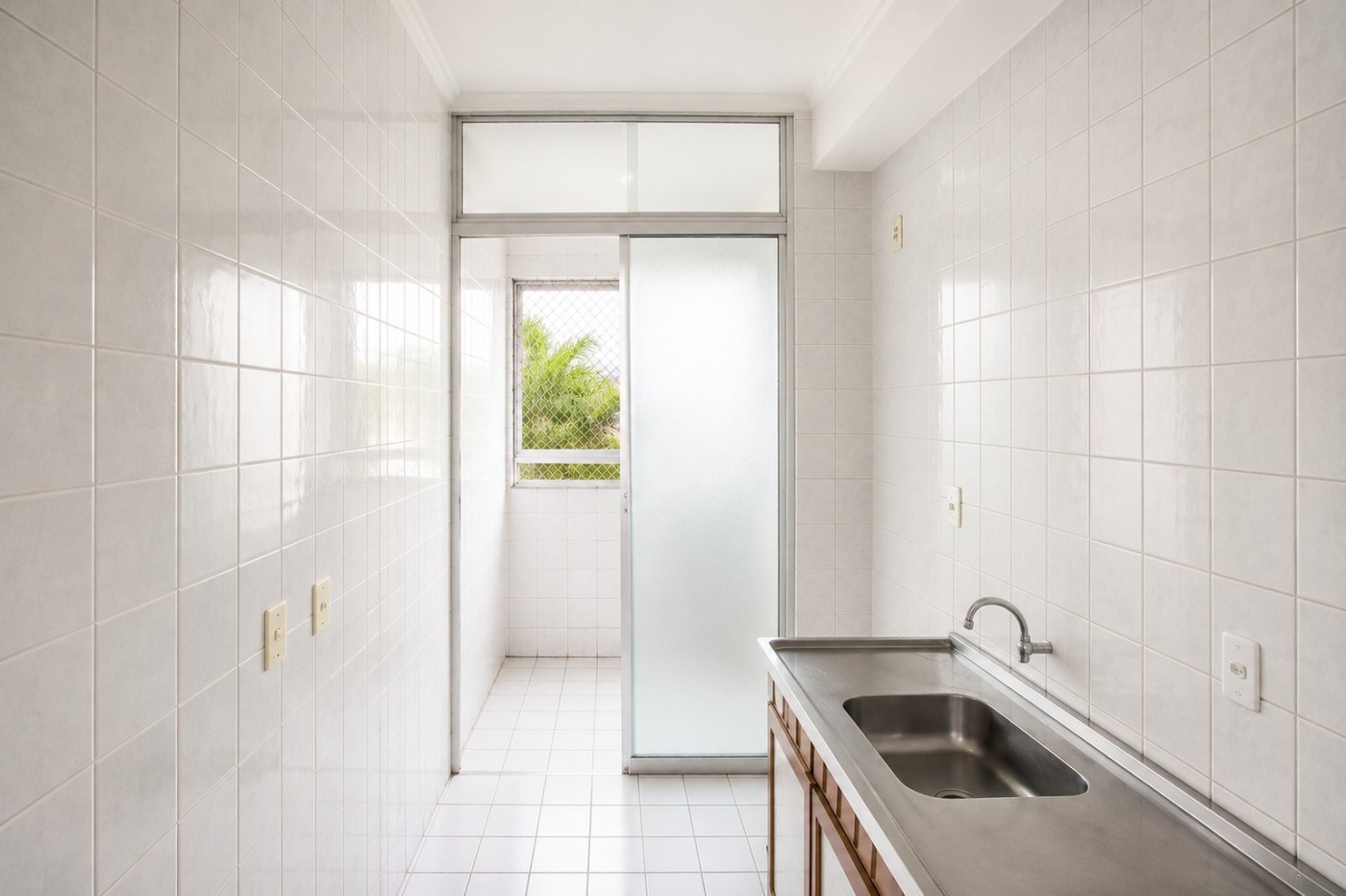 Apartamento para Venda em Diadema, Casa Grande, 2 dormitórios, 1 banheiro, 1 vaga - apoio