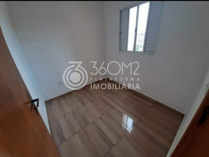 Apartamento sem Condomínio para Venda em Santo André, Vila Guaraciaba, 2 dormitórios, 1 banheiro, 1 vaga - apoio
