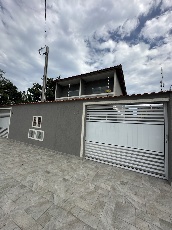 Sobrado para Venda em Mongaguá, Balneário Itaoca, 2 dormitórios, 2 banheiros, 4 vagas - apoio
