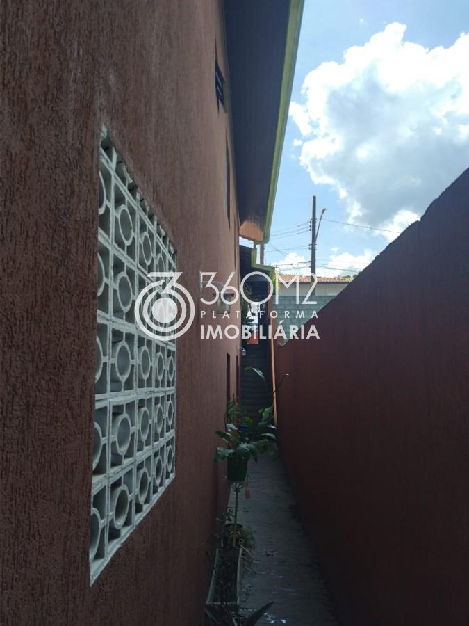 Sobrado para Venda em Cotia, Parque São George, 3 dormitórios, 2 banheiros, 2 vagas - previa