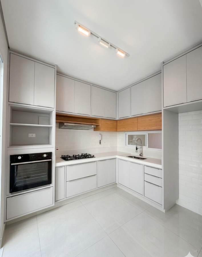 Casa para Venda em Bragança Paulista, Residencial Quinta dos Vinhedos, 3 dormitórios, 1 suíte, 2 banheiros, 2 vagas - previa
