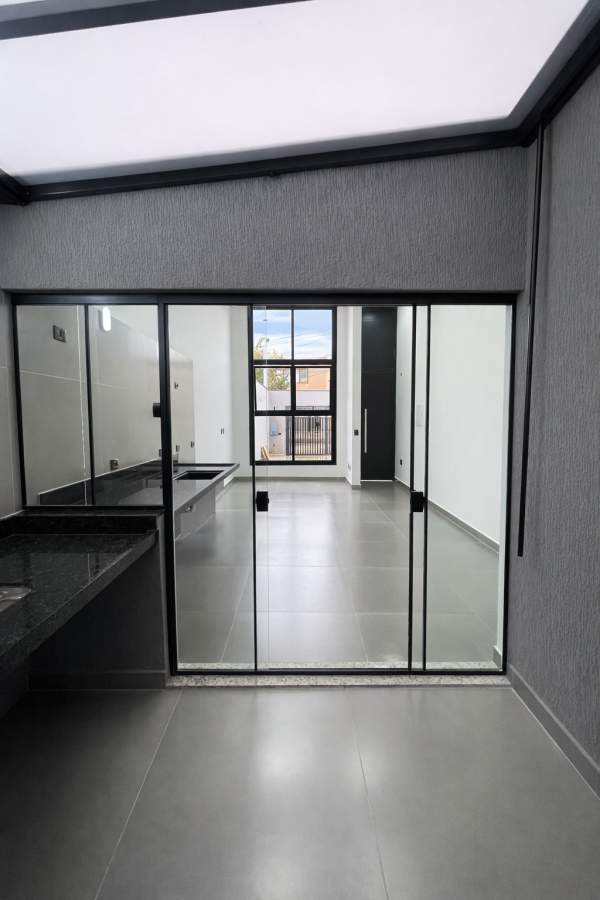 Casa para Venda em Santo André, Vila Camilópolis, 3 dormitórios, 1 suíte, 2 banheiros, 2 vagas - previa