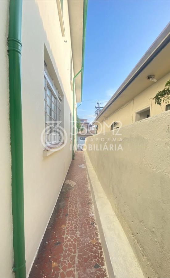 Sobrado para Venda em São Caetano do Sul, Cerâmica, 2 dormitórios, 2 banheiros, 1 vaga - apoio