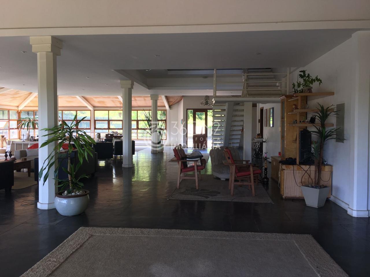 Sobrado em Condomínio para Venda em Mairinque, Dona Catarina, 5 dormitórios, 4 suítes, 6 banheiros, 9 vagas - apoio