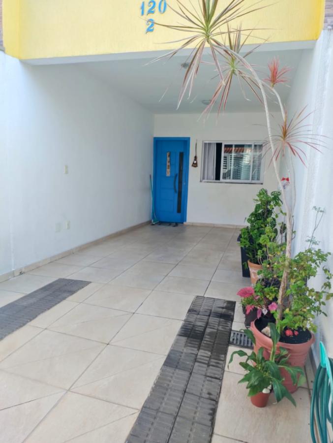 Casa para Venda em Santo André, Vila Humaitá, 3 dormitórios, 1 suíte, 4 banheiros, 2 vagas - apoio