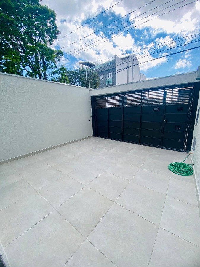 Sobrado para Venda em Santo André, Parque João Ramalho, 3 dormitórios, 1 suíte, 2 banheiros, 2 vagas - apoio