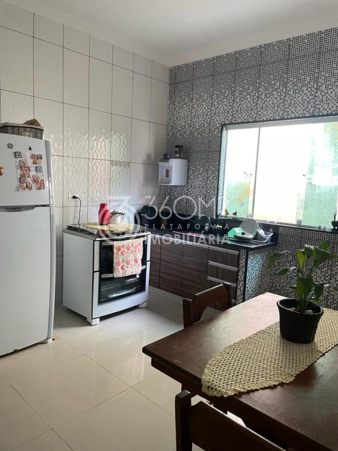 Casa para Venda em Santo André, Vila Scarpelli, 2 dormitórios, 1 suíte, 2 banheiros, 2 vagas - apoio