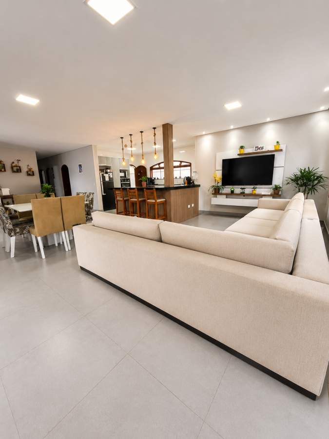 Casa para Venda em Praia Grande, Flórida, 4 dormitórios, 3 suítes, 5 banheiros, 3 vagas