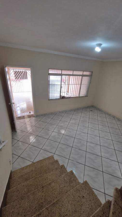 Sobrado para Venda em Santo André, Vila América, 3 dormitórios, 1 suíte, 4 banheiros, 2 vagas - apoio