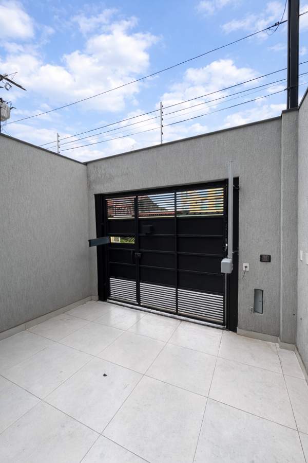 Sobrado para Venda em Santo André, Vila Clarice, 3 dormitórios, 1 suíte, 3 banheiros, 2 vagas - apoio