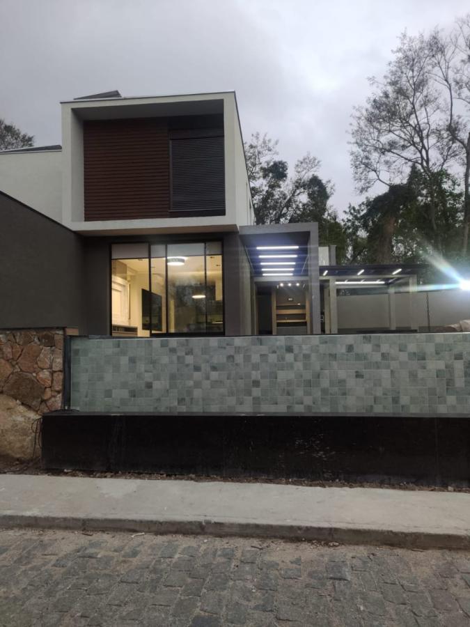 Casa em Condomínio para Venda em Atibaia, Itapetinga, 3 dormitórios, 3 suítes, 4 banheiros