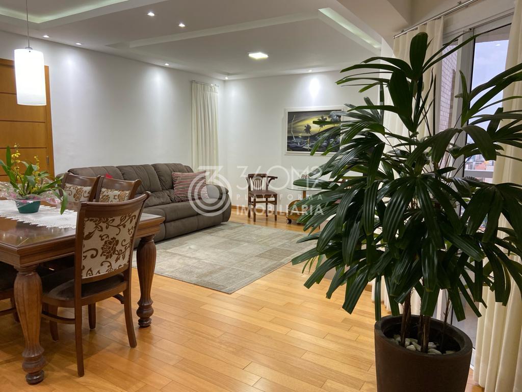 Apartamento para Venda em Santo André, Vila Bastos, 3 dormitórios, 3 suítes, 5 banheiros, 3 vagas - apoio