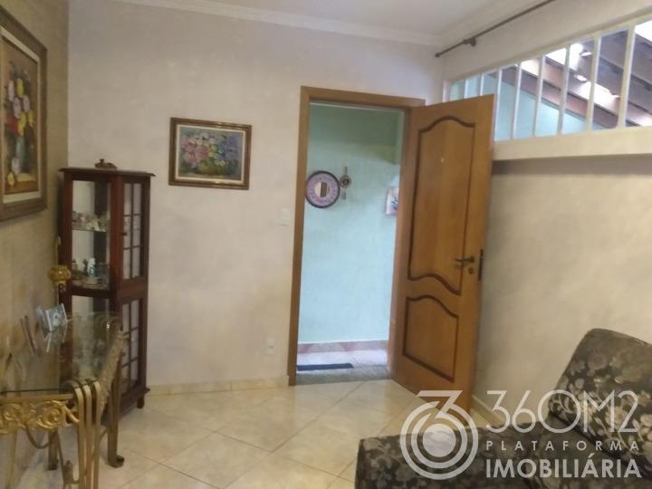 Sobrado para Venda em São Bernardo do Campo, Conjunto Residencial das Hortências, 3 dormitórios, 2 banheiros, 2 vagas - apoio