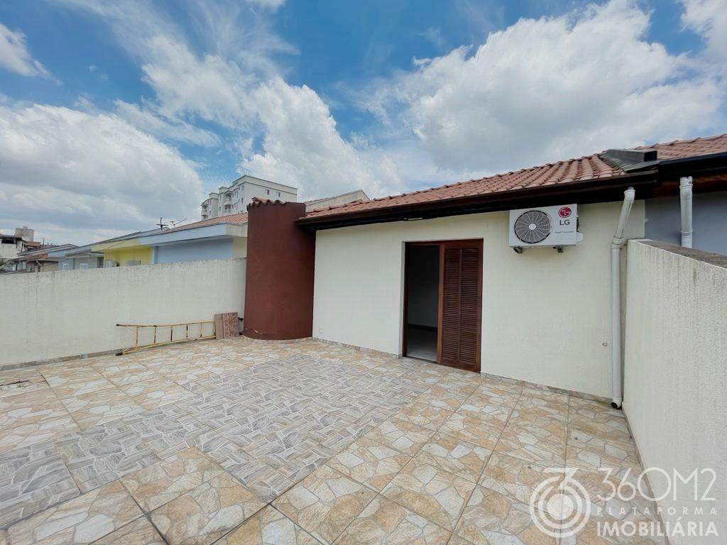Sobrado para Venda em Santo André, Campestre, 3 dormitórios, 3 suítes, 4 banheiros, 2 vagas