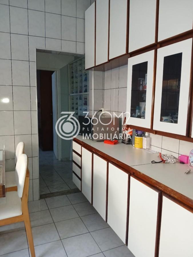 Casa para Venda em Santo André, Vila Eldízia, 2 dormitórios, 1 banheiro, 2 vagas